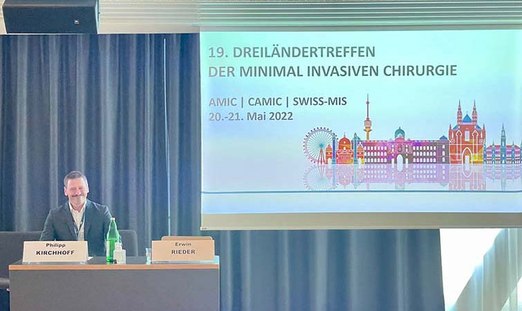 Prof Dr. Kirchhoff beim Dreiländertreff in Wien Österreich